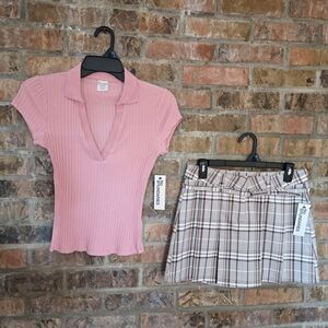 No Boundaries Plaid Mini Skirt And Deep V Cut Top Outfit; Womens Size XS 0-2